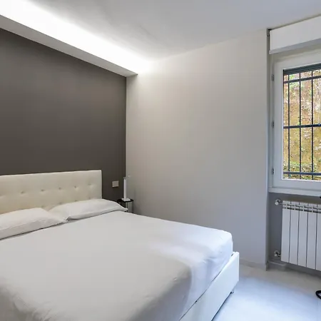 Holiday home Elegant & Comfortable Modern With Swimming Pool Stresa