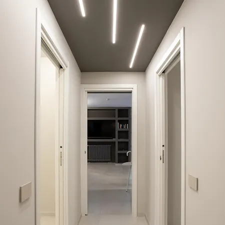 Elegant & Comfortable Modern With Swimming Pool Holiday home Stresa