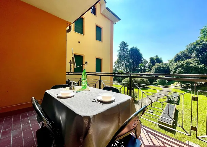 Elegant & Comfortable Modern With Swimming Pool