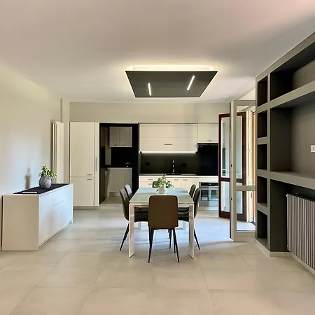 Elegant & Comfortable Modern With Swimming Pool * Stresa