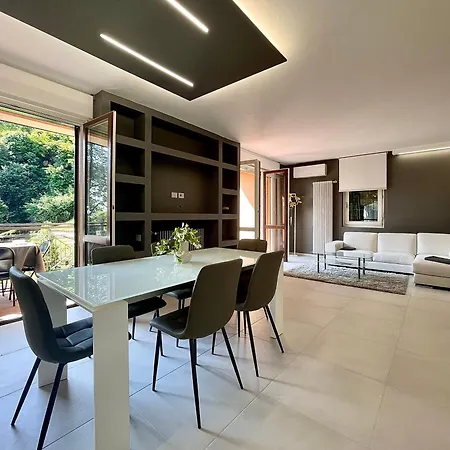 Elegant & Comfortable Modern With Swimming Pool *